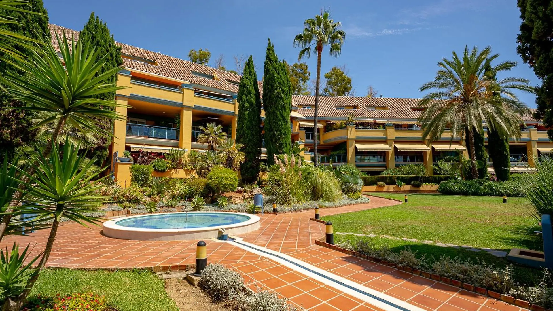 Bahia De Marbella - Luxury Beach Apartment