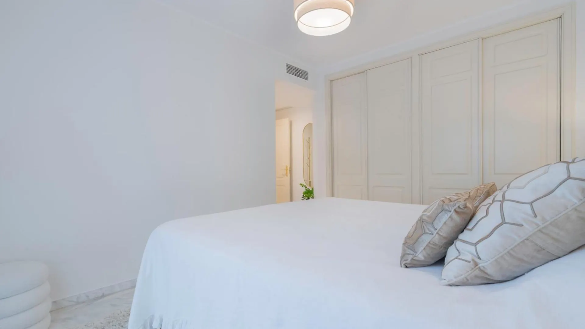 Bahia De Marbella - Luxury Beach Apartment