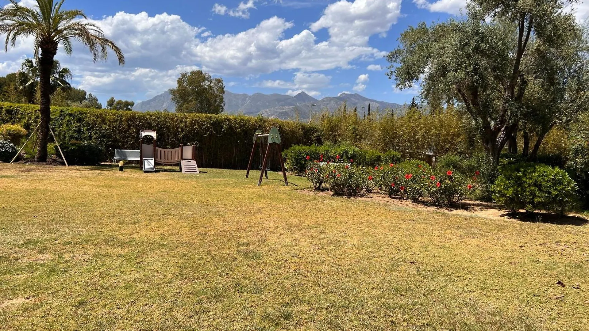 Bahia De Marbella - Luxury Beach Apartment 0*,  Spain