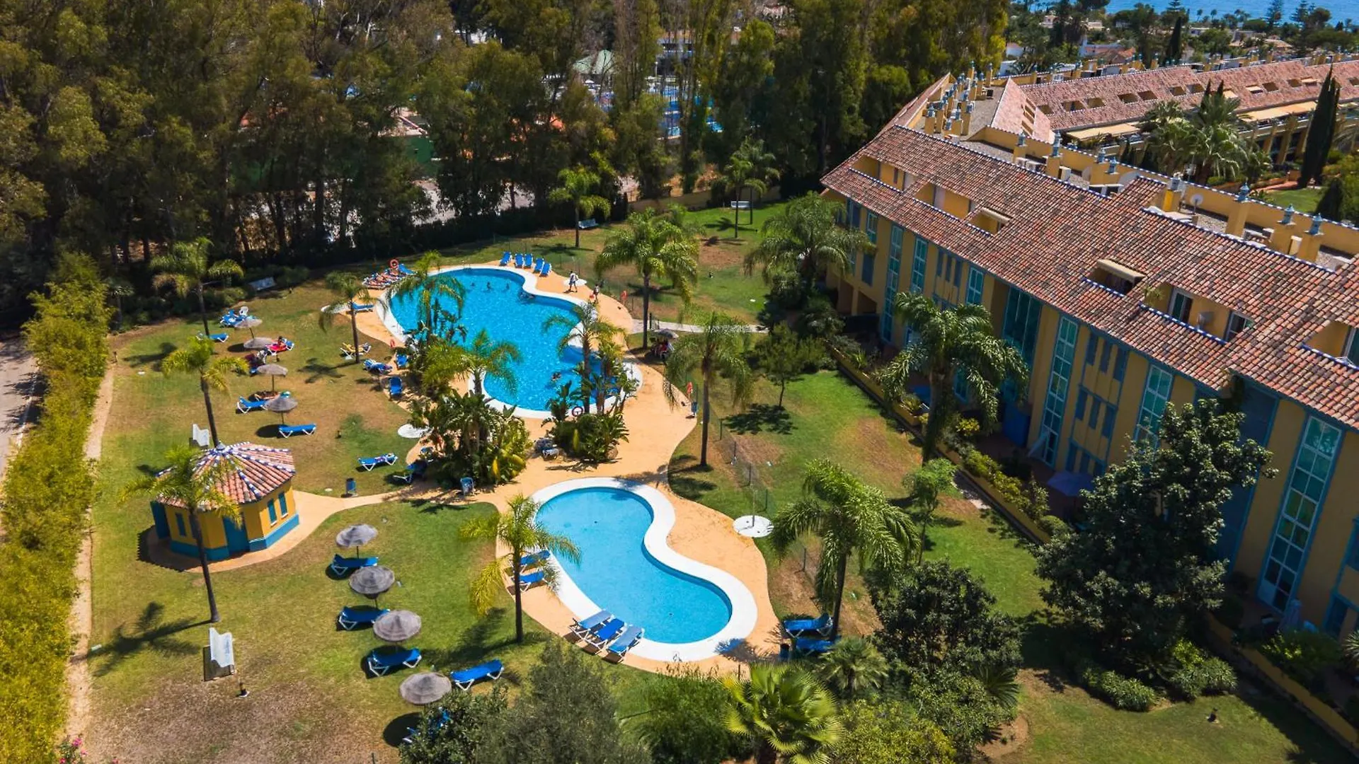 Bahia De Marbella - Luxury Beach Apartment Spain